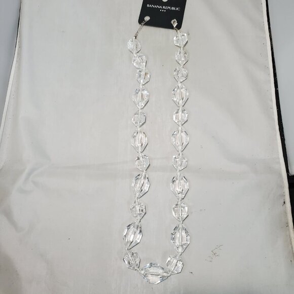 Banana Republic clear, multi-faceted beads necklace - Picture 3 of 7